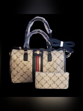 Boston Bag with Wallet - Bee Design